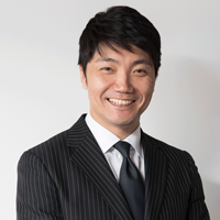 裵　英洙